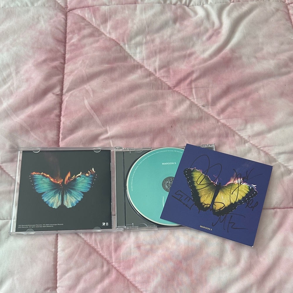 Signed Maroon 5 Love is Like CD